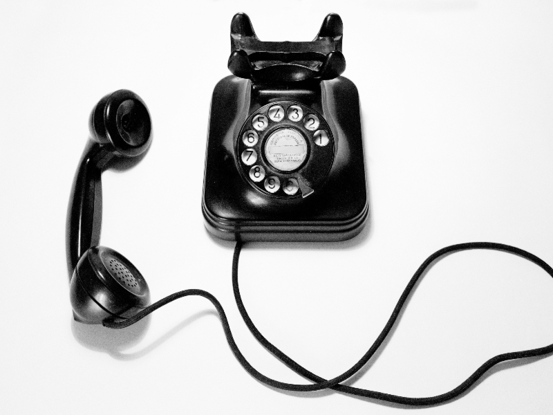 Why I Still Pick Up the Phone to Engineering Candidates