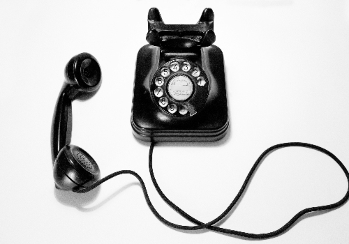 Why I Still Pick Up the Phone to Engineering Candidates